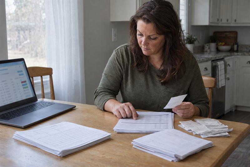 How to Organize 1099 and Side-Income Records Before Tax Season